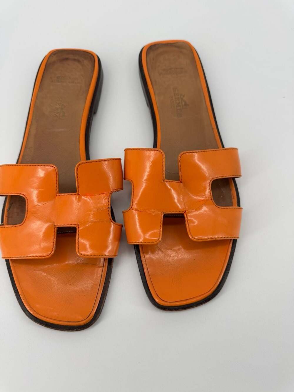 Hermes Orange Patent Leather Oran Flat Sandals Size 38